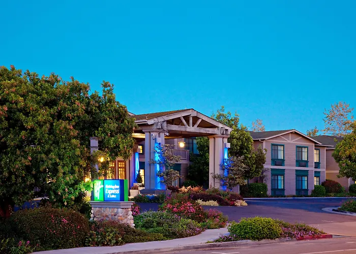 Holiday Inn Express & Suites Carpinteria By Ihg